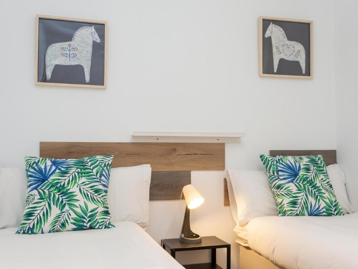 Click&Flat Fira Castelao Apartment โอสปิตาเล็ต เดอ โยเบรกัต ภายนอก รูปภาพ